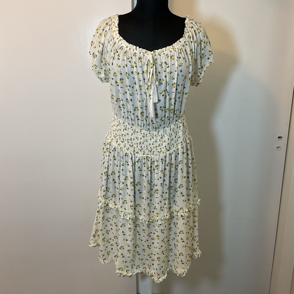 16. Justily Cream and Green Ruched Smocked Midi Sundress Size 1X - Picture 1 of 7